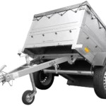 Kleiner Kippanhänger zu verkaufen – Gartenanhänger 150 KIPP [mit Bordwandaufsätzen und flacher grauer Plane]